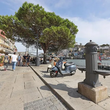 Apartment Flh Almada Cozy With View *