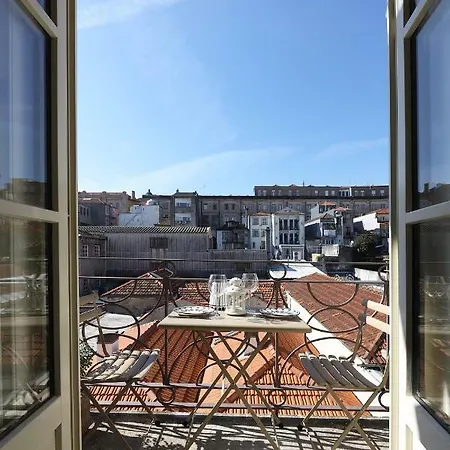 Apartment Flh Almada Cozy With View Porto