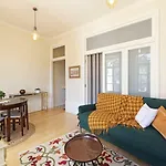 Flh Almada Cozy With View Porto