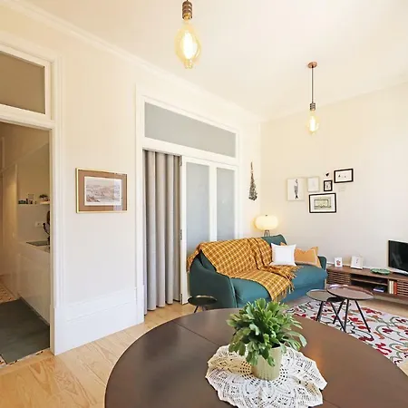 Apartment Flh Almada Cozy With View